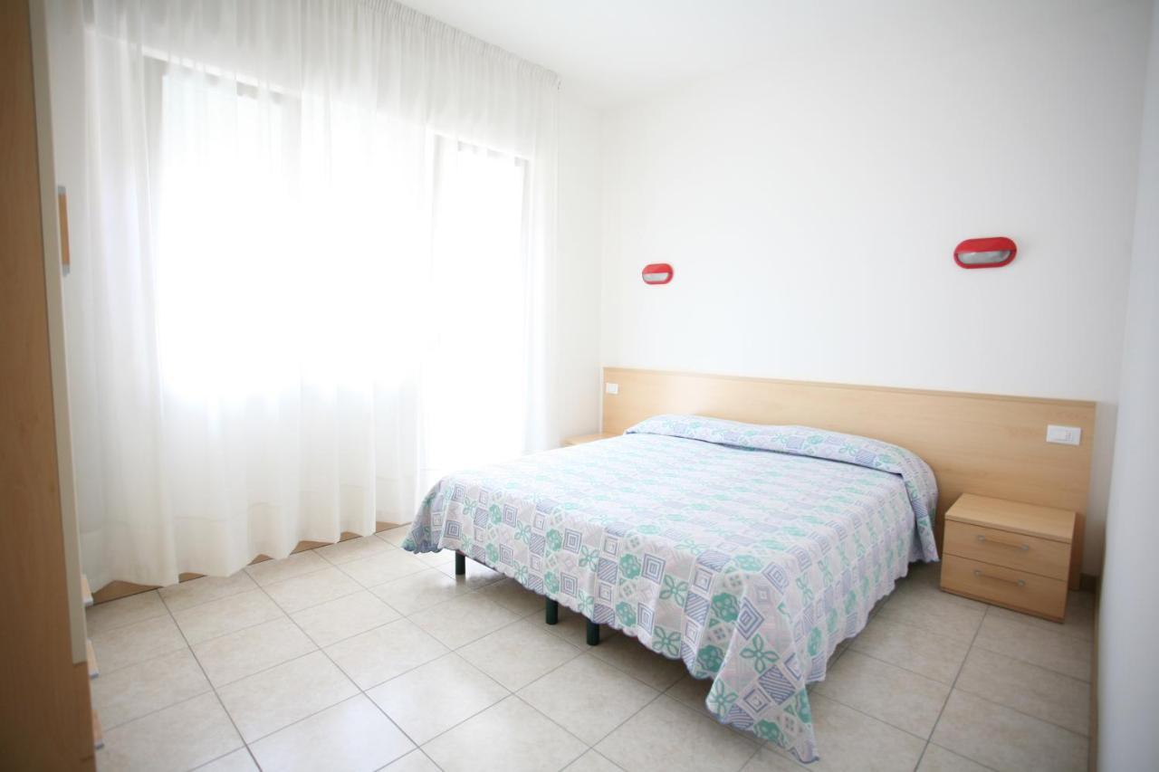 Residence Capinera Sottomarina Eksteriør bilde